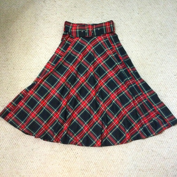 Dilvin Dresses & Skirts - Dilvin plaid skirt